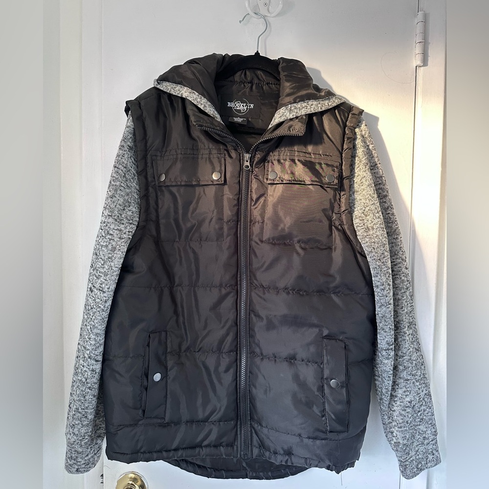 Boys Medium sweater vest jacket.